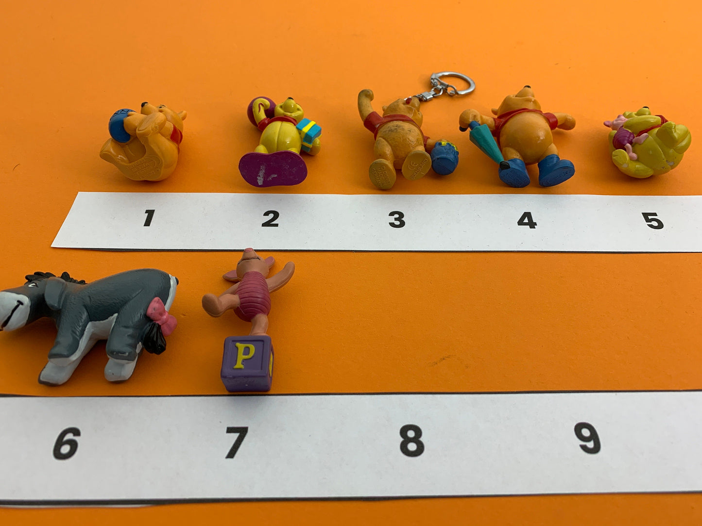 Winnie the Pooh figuren (vintage en sleutelhanger)