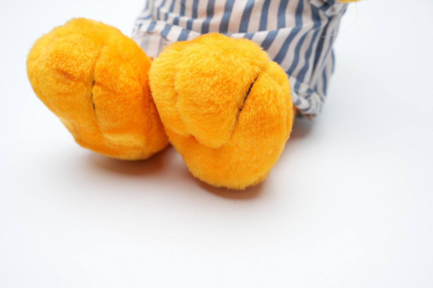 Garfield Knuffel – In Gestreepte Pyjama 25 cm (9,8 inch)