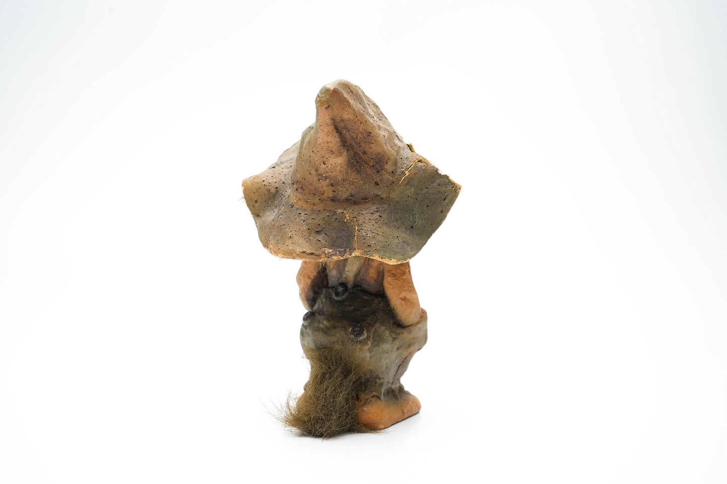 Vintage Nyform Trol met Hoed – Noors Handgemaakt Trollenbeeldje – 15 cm / ca. 5.9 inch