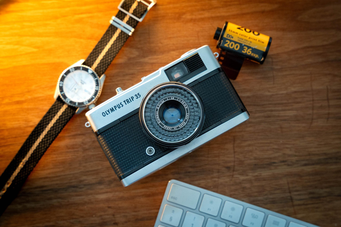 Olympus Trip 35 Camera + gratis Kodak Gold film – Vintage Compact Camera – Volledig getest en werkend