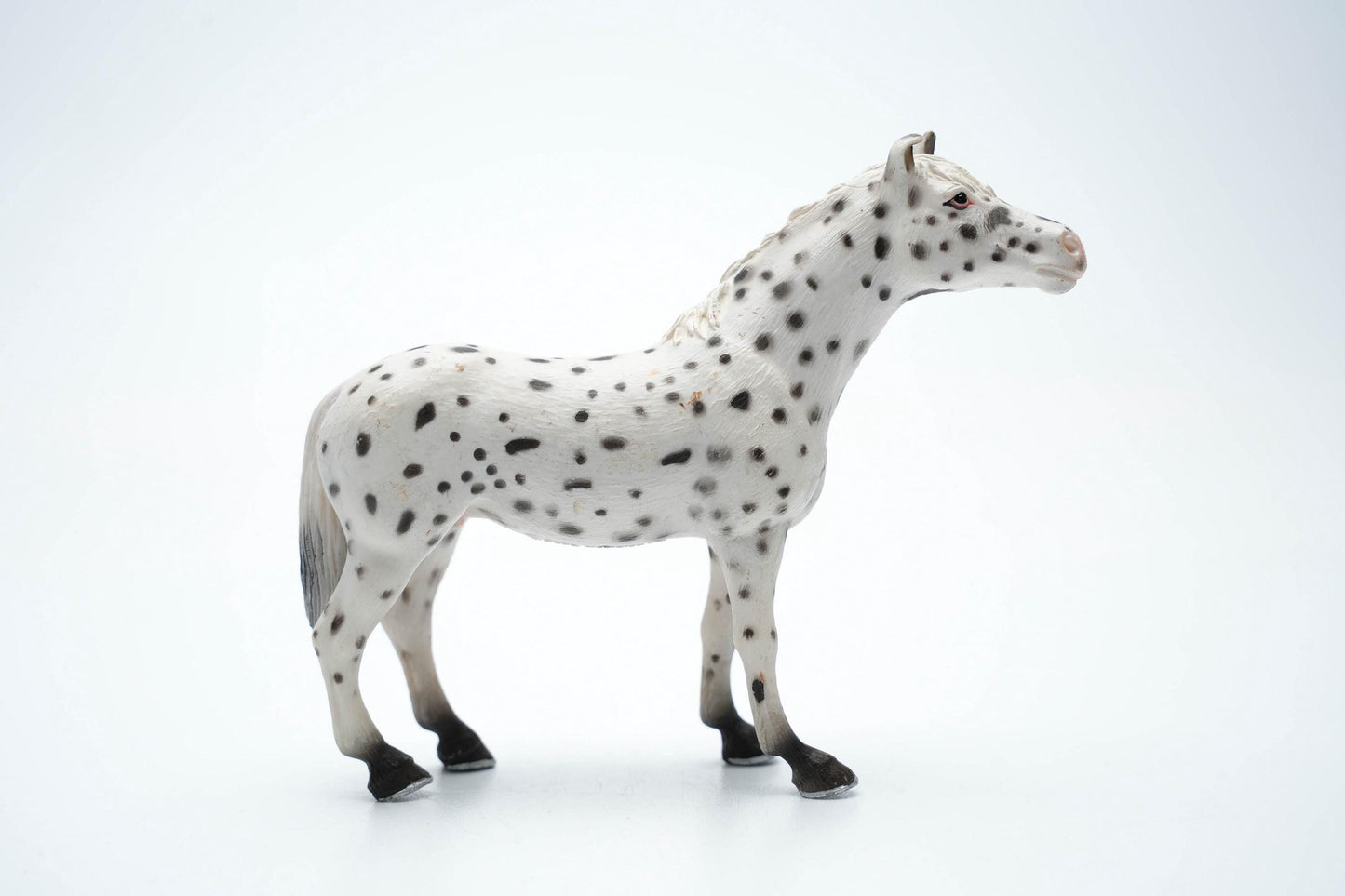 Schleich Knabstrupper Merrie 13617 – Zwart Wit – 2006 – 10 cm (ca. 4 inch) – Retired