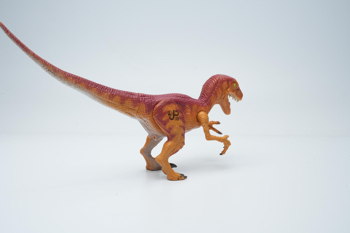 Velociraptor Jurassic Park 1998 vintage speelgoed figuur