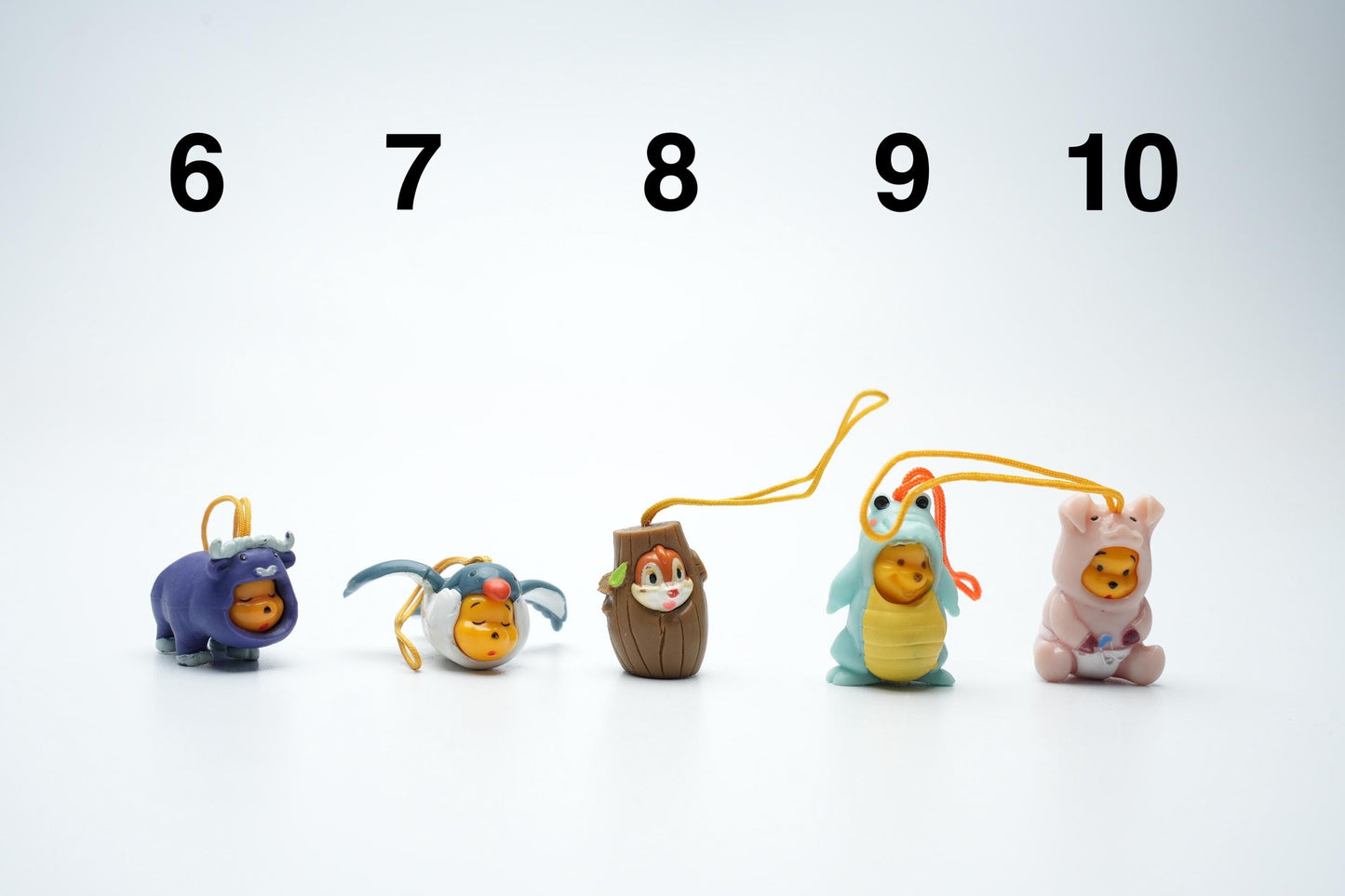 Peek-a-pooh telefoon bedels | Capsule Toys | Vintage peek a pooh bedels | pick your favorite (45 verschillende)