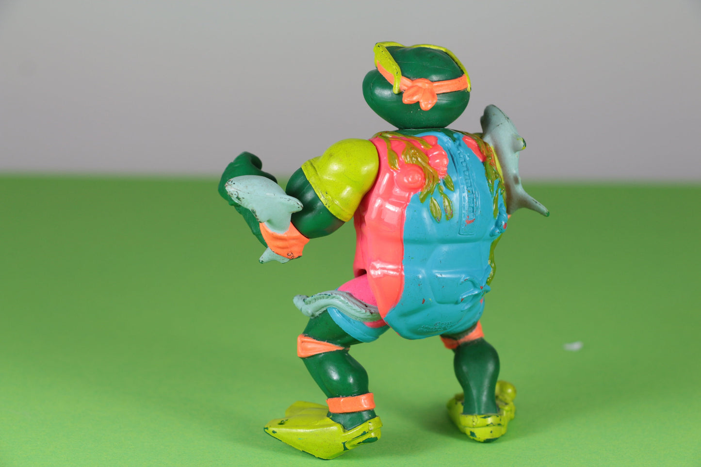 Ninja Turtle als zwemmer met haaien - jaar 1990 - zwempak