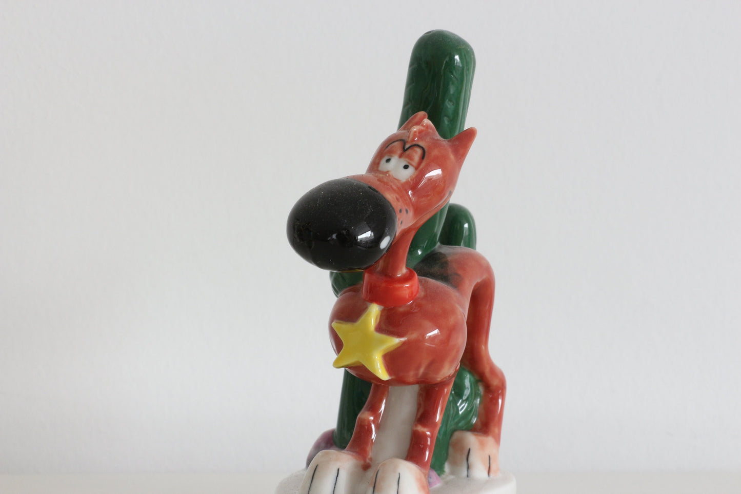 Rantanplan van Lucky Luke speciale porseleinen editie gemaakt in het jaar 2000