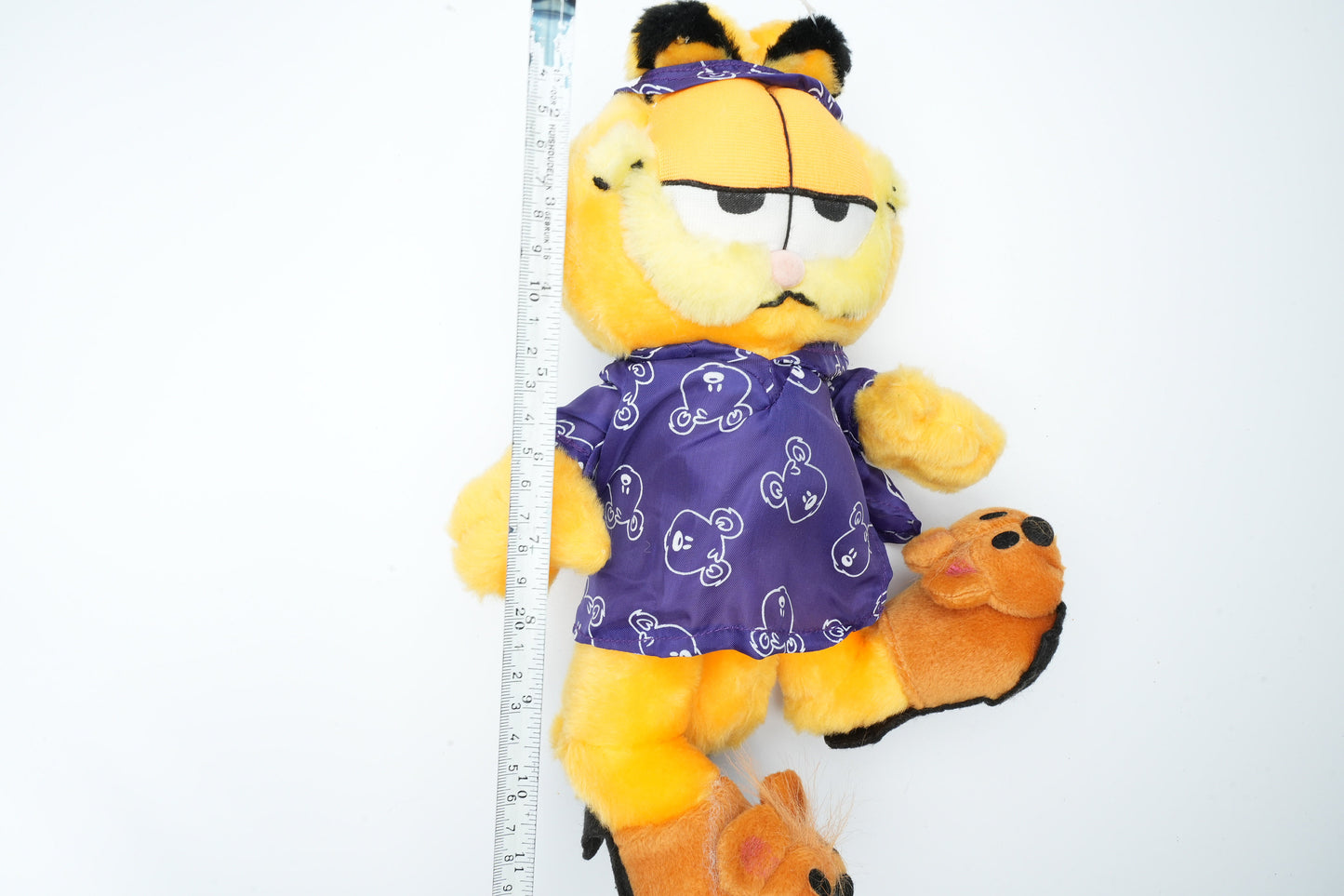 Garfield de tovenaar met paarse muts | vintage plush van Garfield de kat