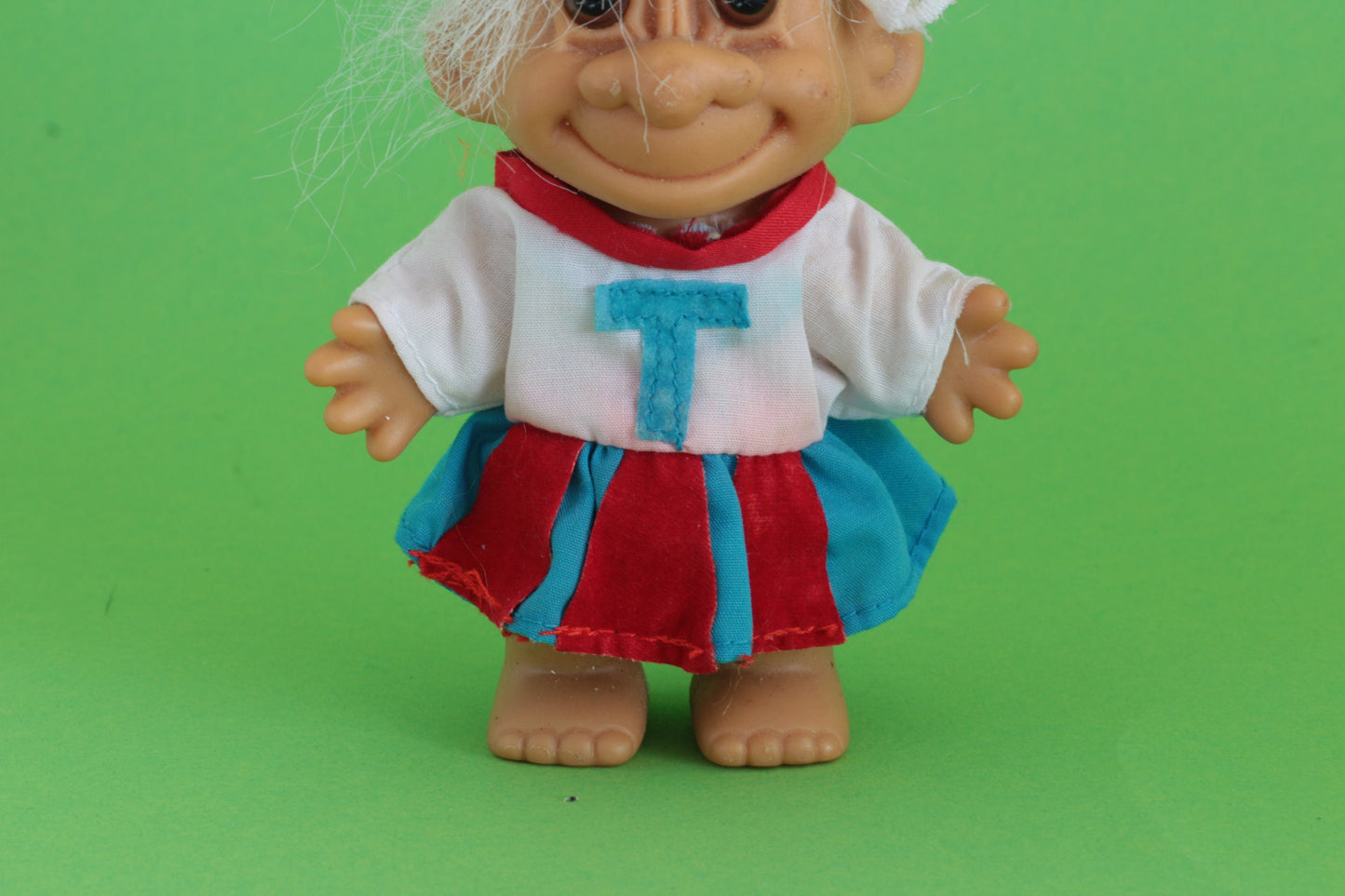 Vintage Russ Troll | Russ trol in leuk outfit