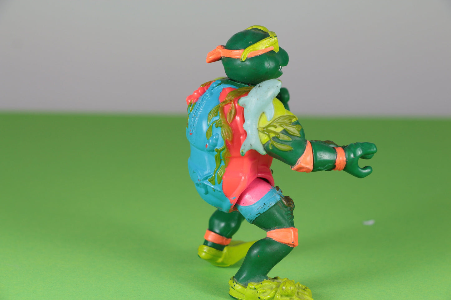 Ninja Turtle als zwemmer met haaien - jaar 1990 - zwempak