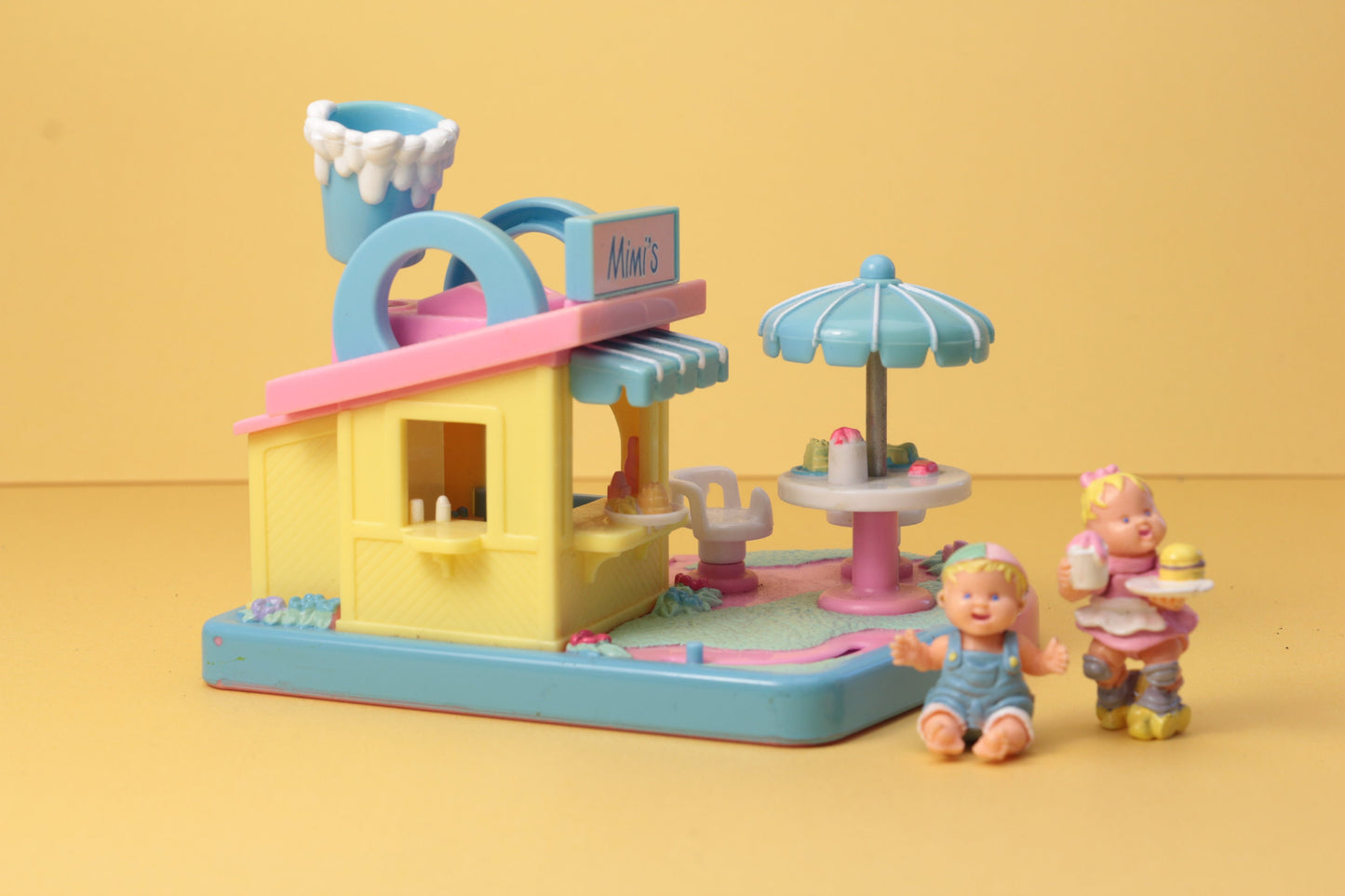 Polly Pocket Mimi and the goo goos Cafe's Restaurant 1994 met figuren