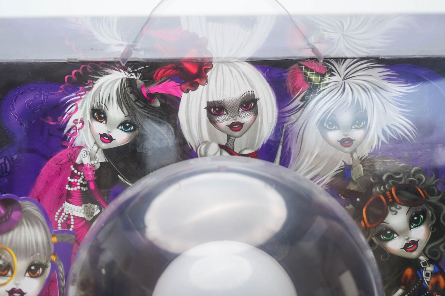 Bratzillaz Magic Fortune Crystal Ball – MGA Entertainment