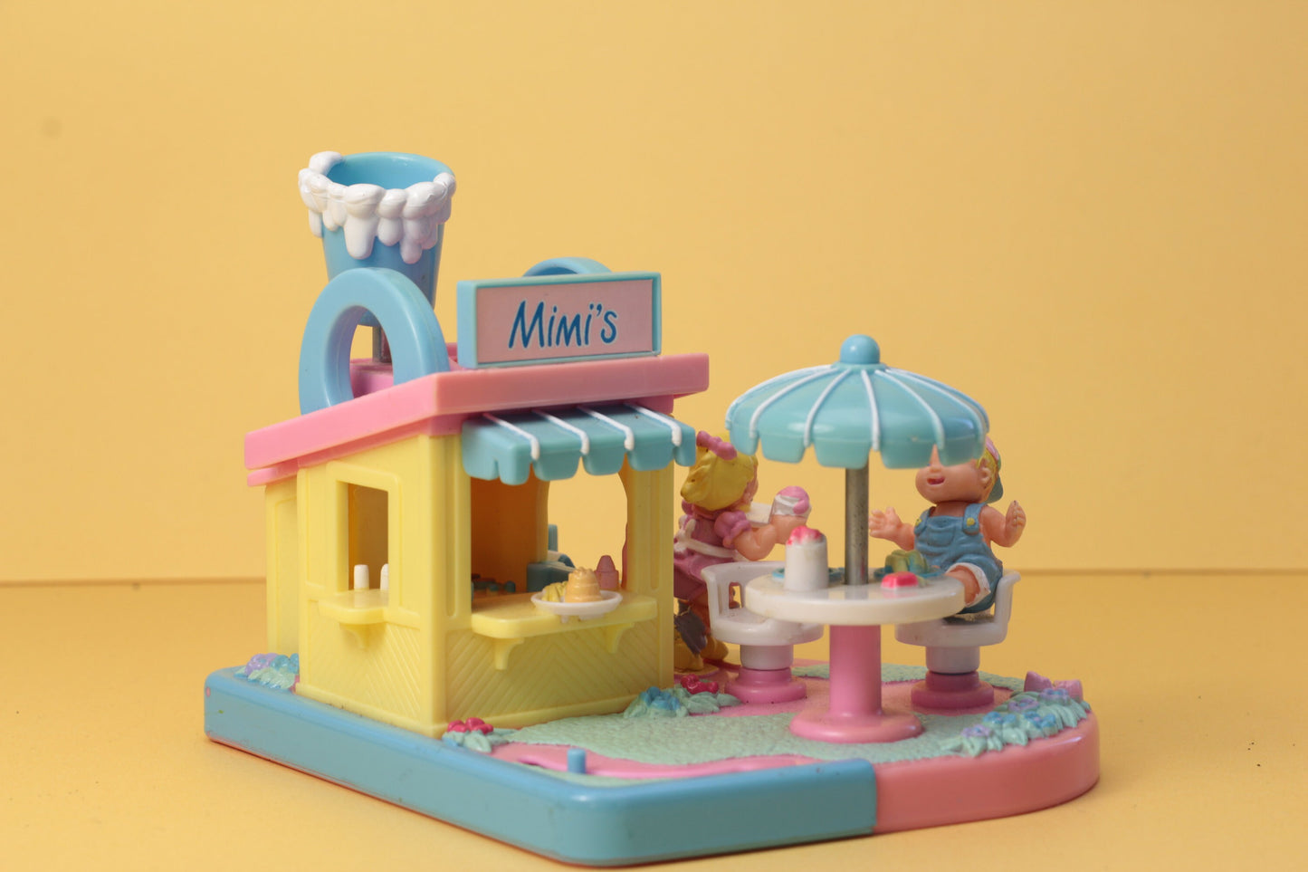 Polly Pocket Mimi and the goo goos Cafe's Restaurant 1994 met figuren