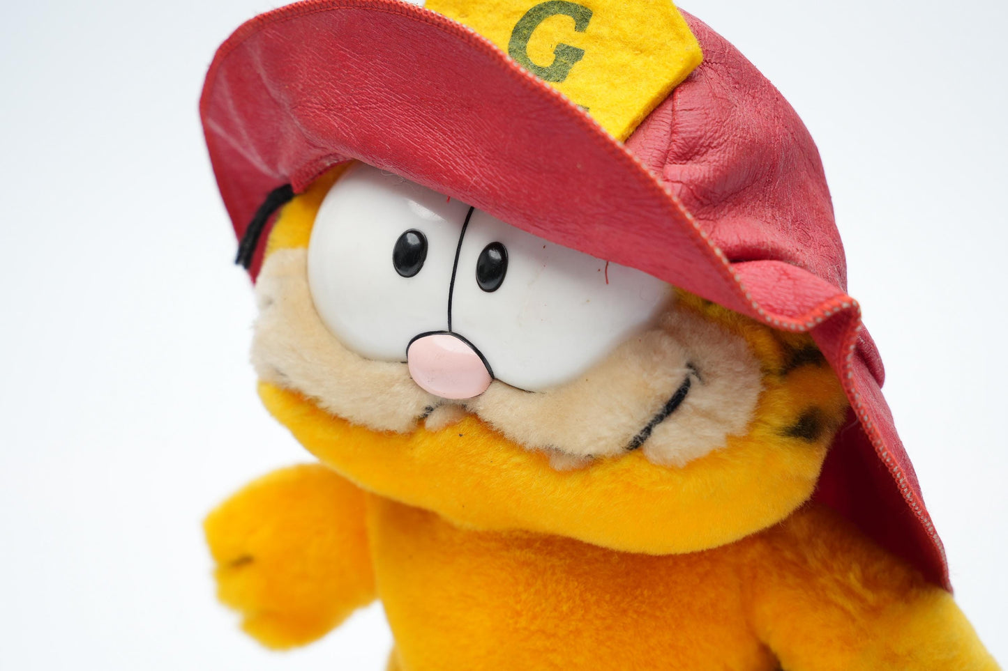 Garfield Pluche Knuffel met Brandweerhelm – 22 cm (8,7 inch) – Vintage 1981