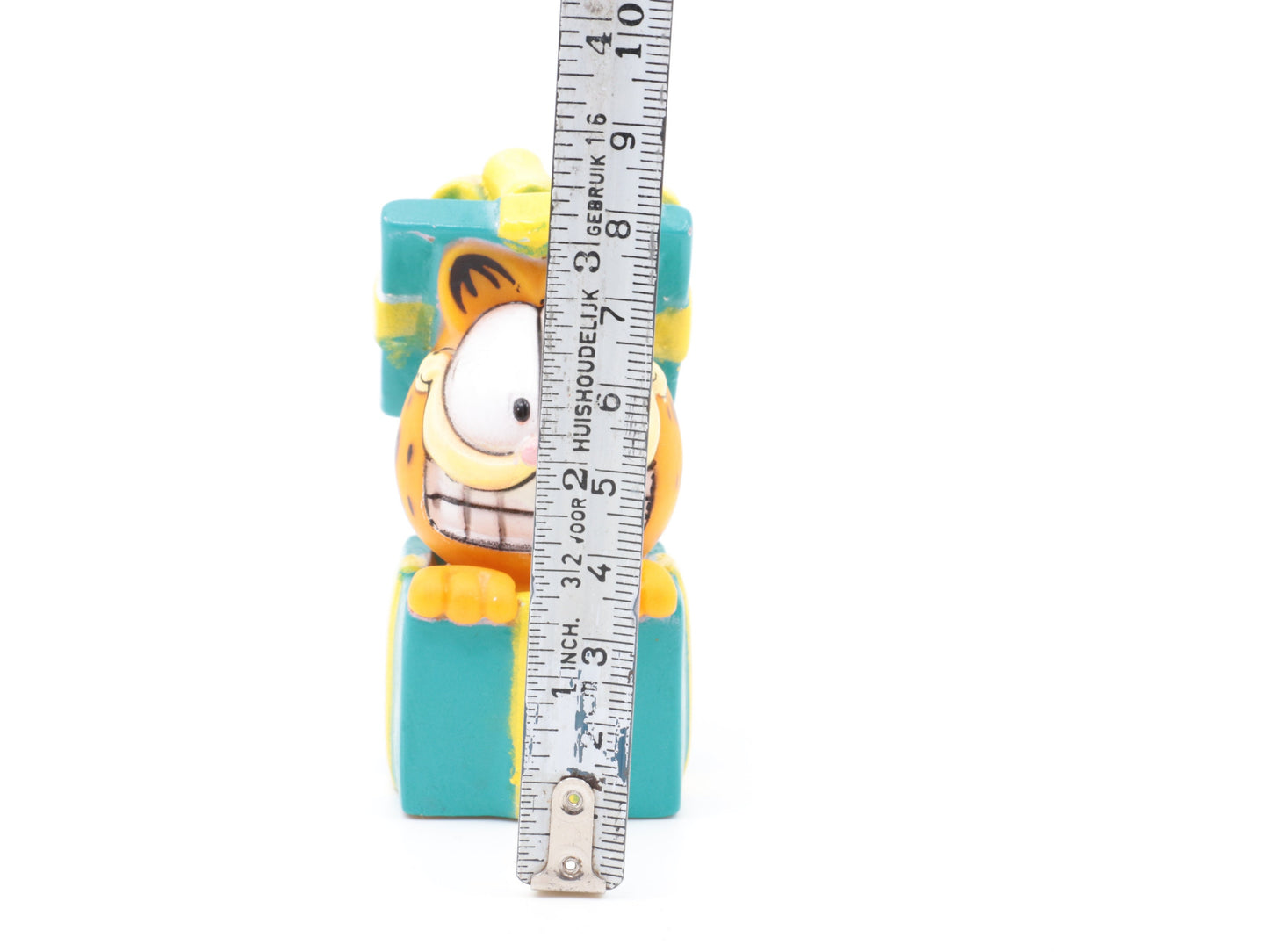 Vintage Garfield plastic toy gemaakt door Paws in jaren 80| Garfield suprise | Garfield in een kado | Vintage garfield speeltje