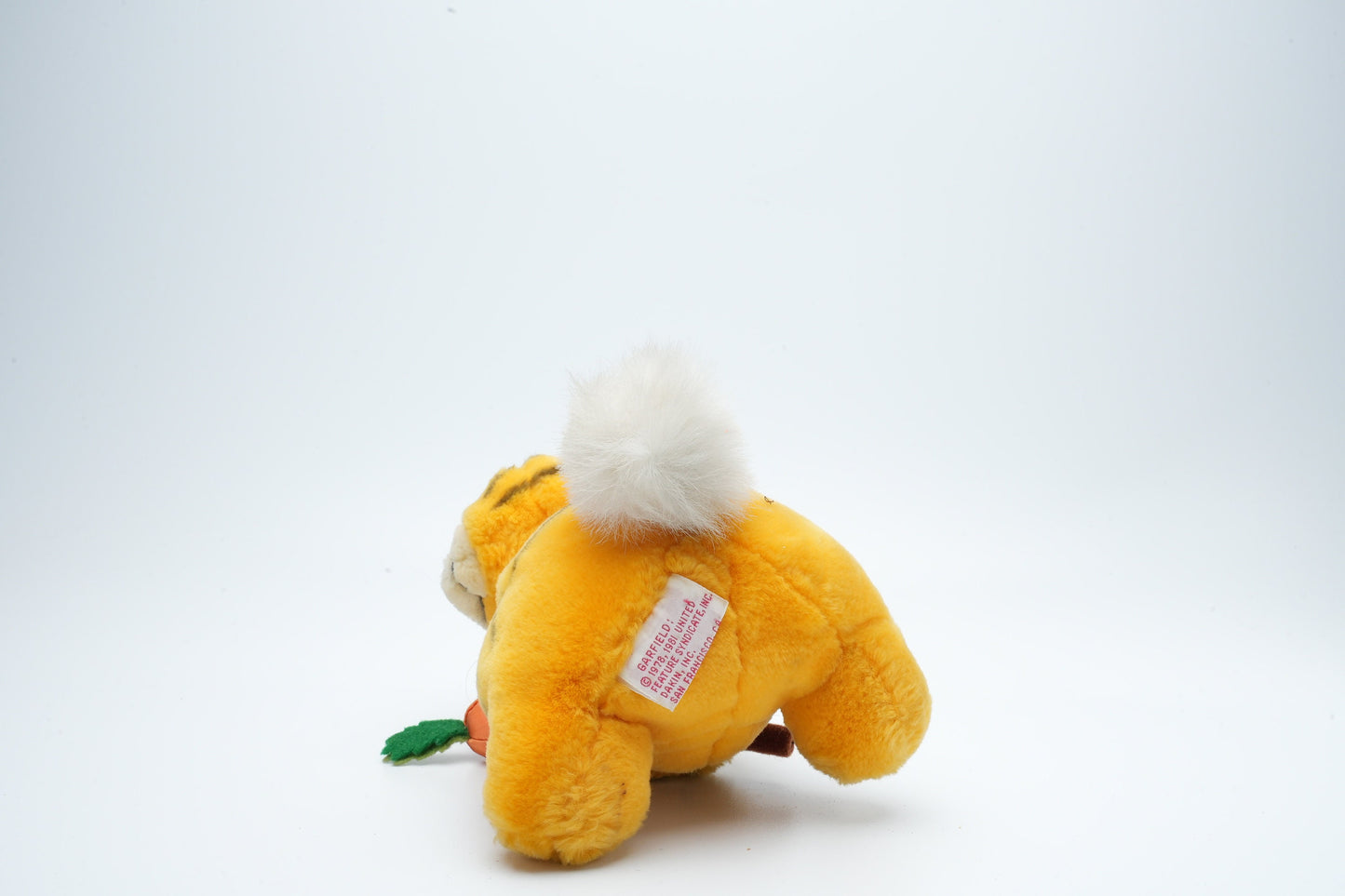 Vintage Garfield met wortel in zijn handen | zeldzame Garfield plush (vintage)