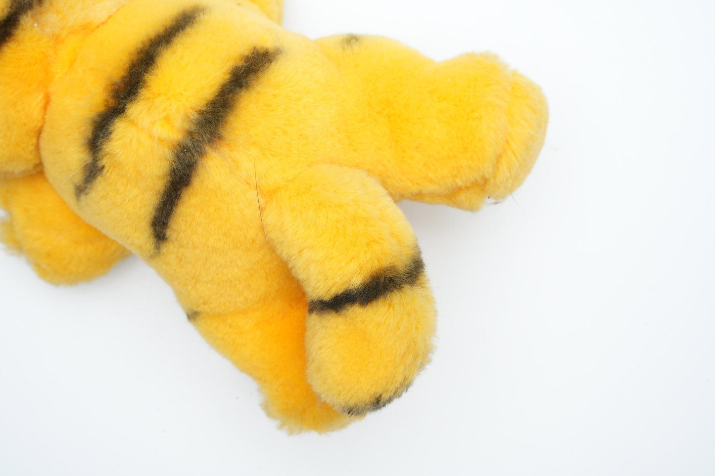 Garfield plush met zuignap | vintage pluche van Garfield de kat