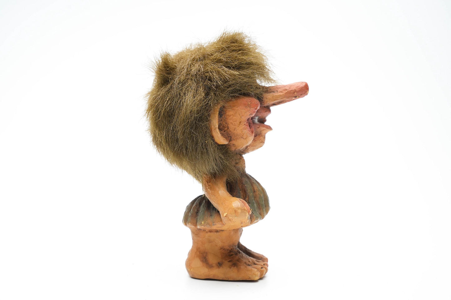 Nyform Trollenmeisje met Jurkje – Vintage Noors Beeldje – 15 cm / ca. 5.9 inch