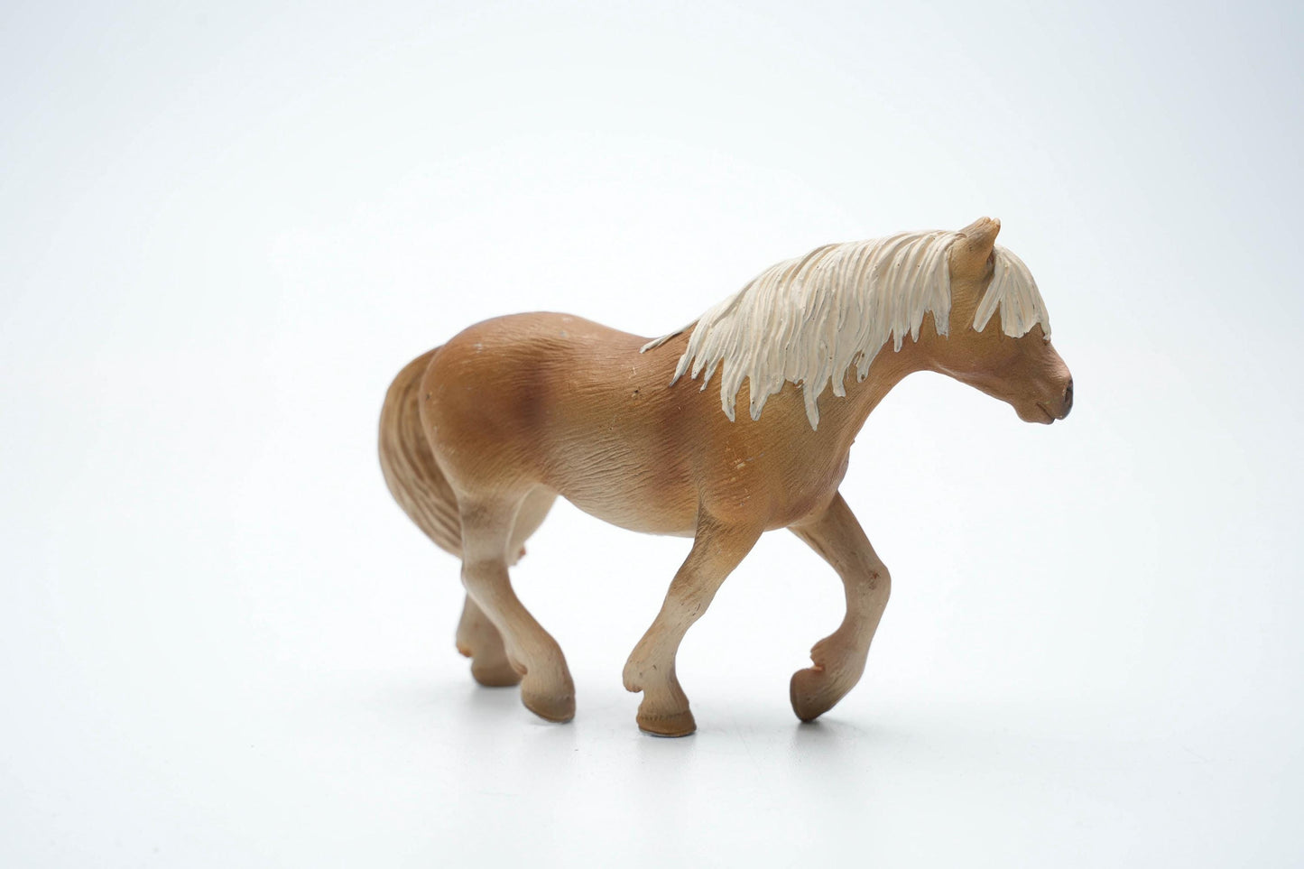 Schleich 13606 Haflinger Merrie – 10 cm (ca. 4 inch) – 2006 – Vintage Paardenfiguur
