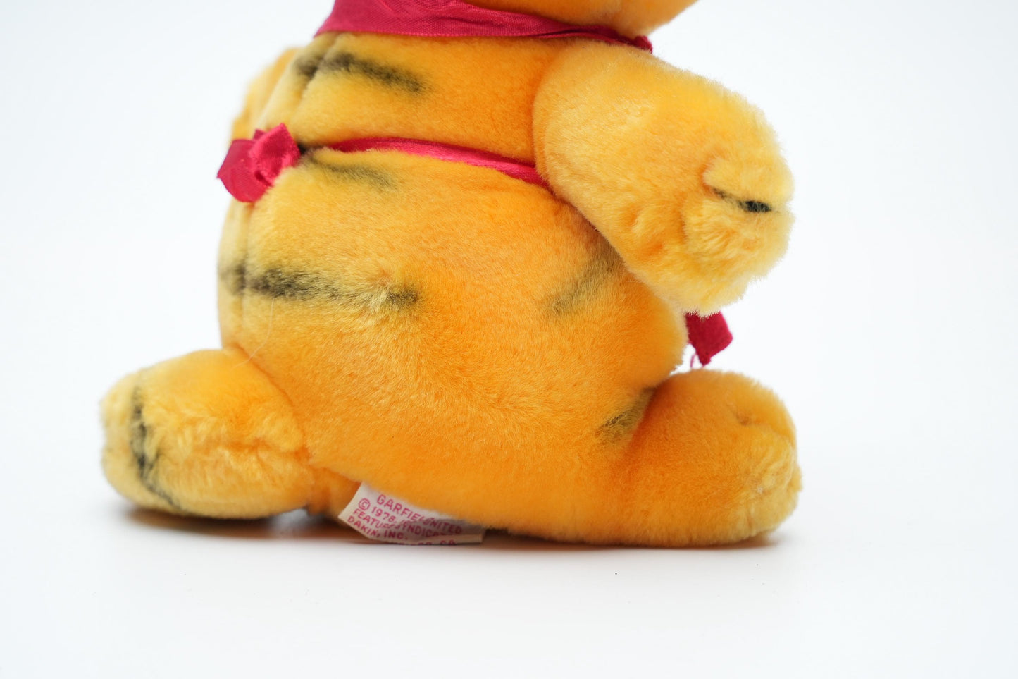 Vintage Garfield Knuffel in Kerstoutfit - United Feature Syndicate Inc. & Paws (1981)