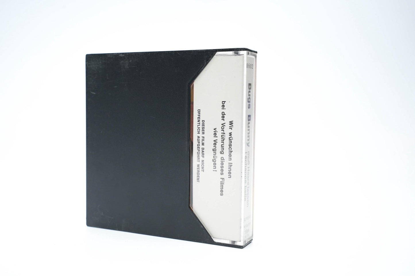 Bugs Bunny Super 8 Film – "muß Haare lassen / l’échappe belle" | Revue Film | ca. 1970s | 15m zwart-wit, zonder geluid