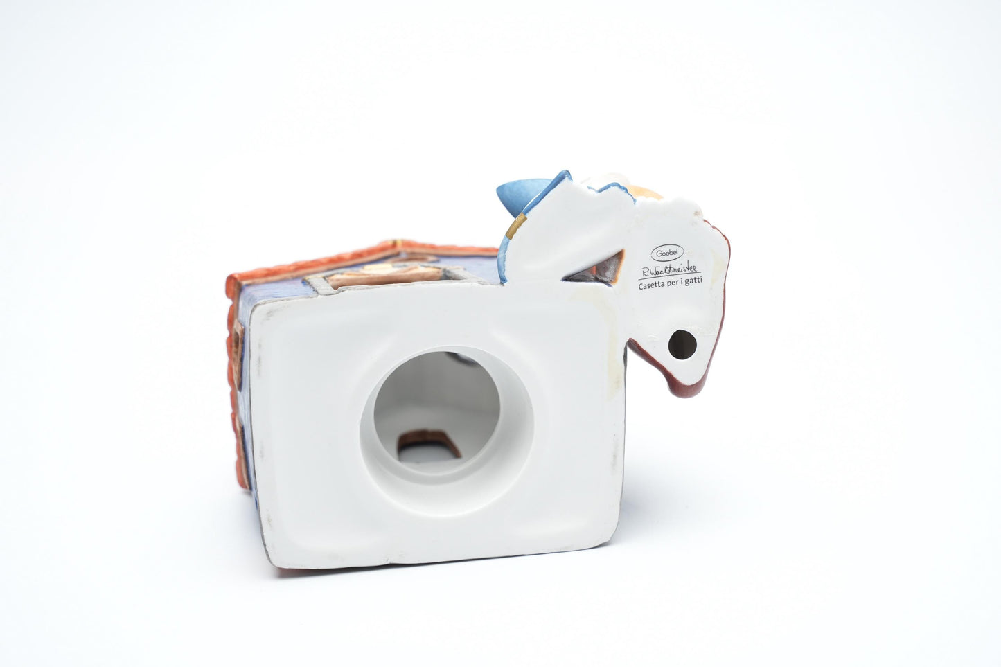 Goebel Rosina Wachtmeister Kaarsenhouder Huisje met Katten – 12 cm / 5 inch